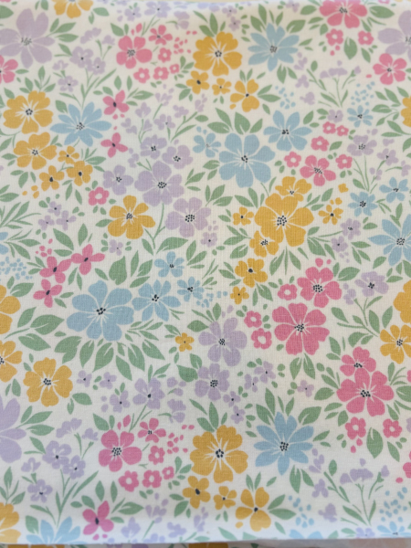 Baumwolljersey Pastell Blumenwiese - cremeweiss